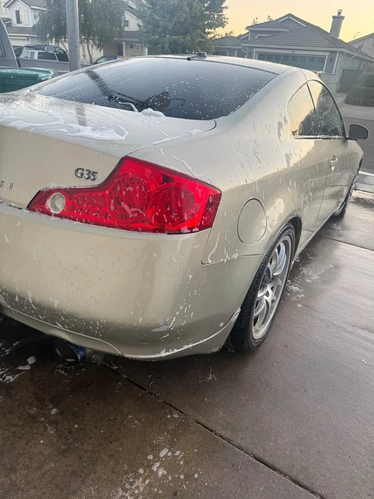 2005 Infiniti G35 3rd Gen - Image 2 of 2
