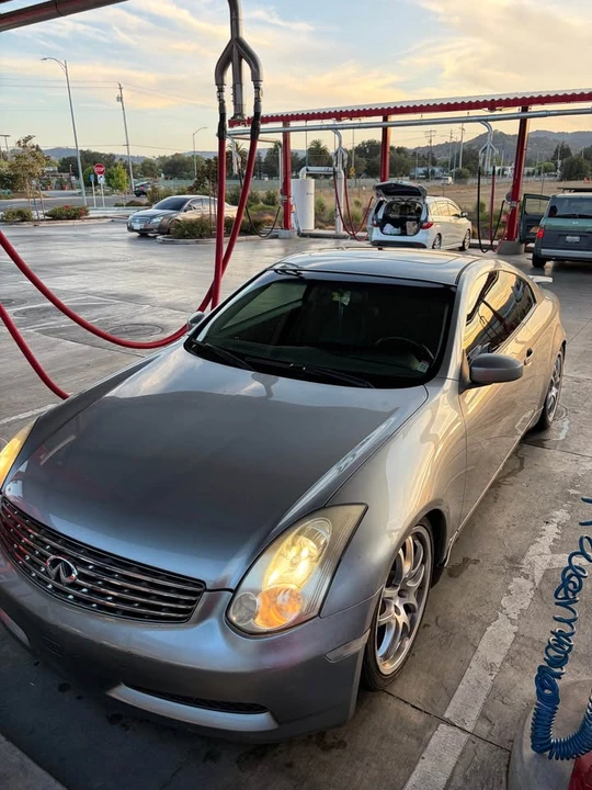 2005 Infiniti G35 3rd Gen - Image 2 of 10