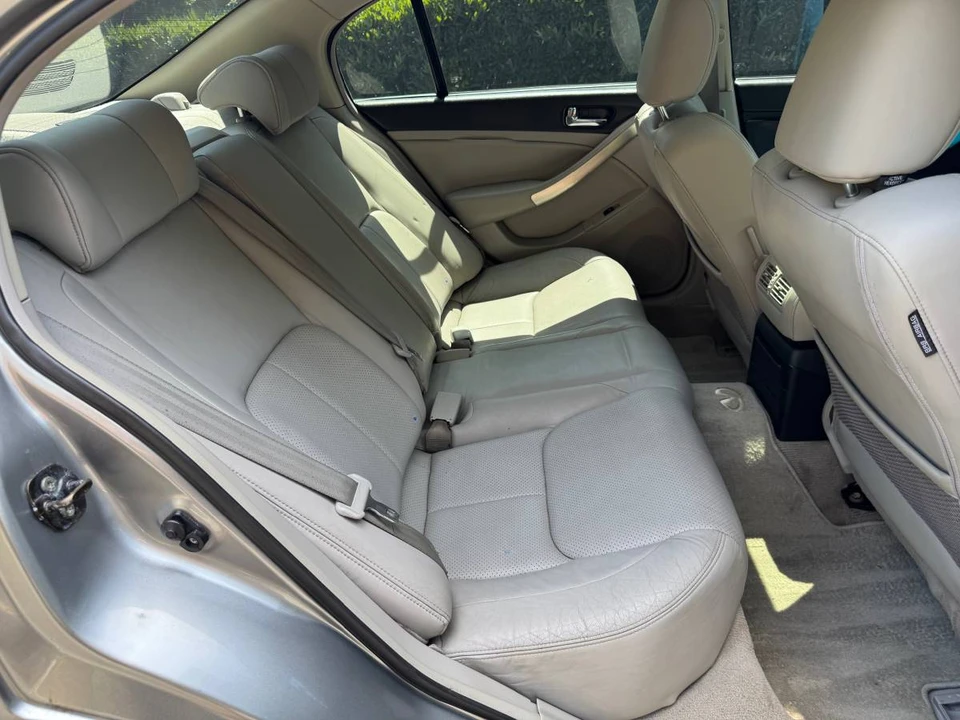 2005 Infiniti G35 3rd Gen - Image 19 of 21