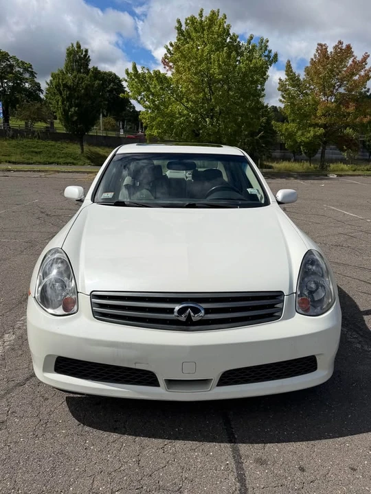 2005 Infiniti G35 3rd Gen - Image 4 of 13