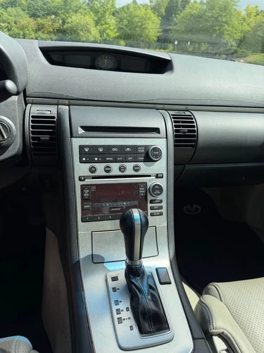 2005 Infiniti G35 3rd Gen - Image 10 of 13