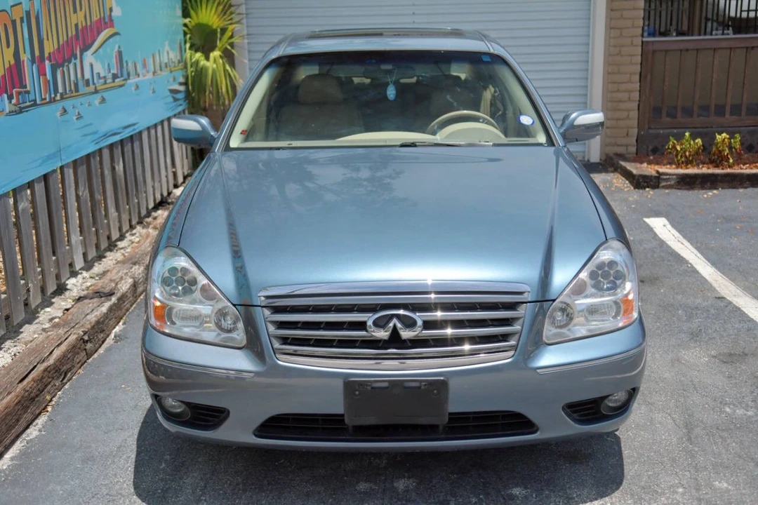 2005 Infiniti Q45 3rd Gen - Image 3 of 12