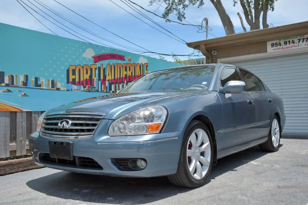 2005 Infiniti Q45 3rd Gen - Image 4 of 12