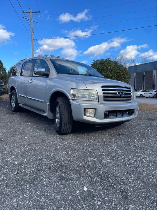 2005 Infiniti QX80 - Image 3 of 20