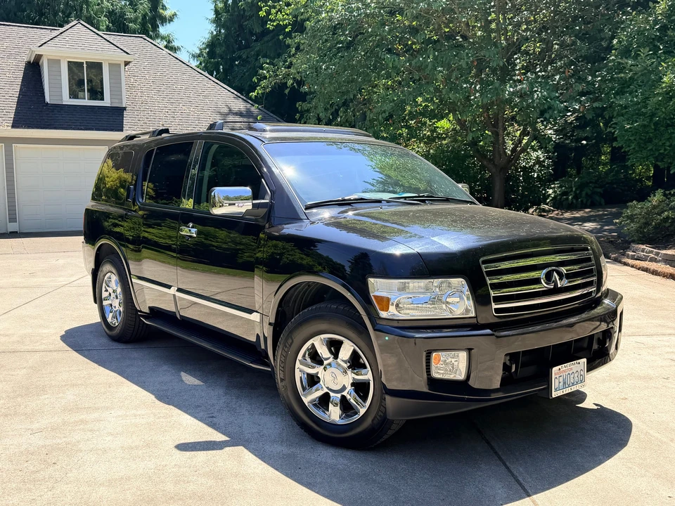 2005 Infiniti QX80 - Image 11 of 31