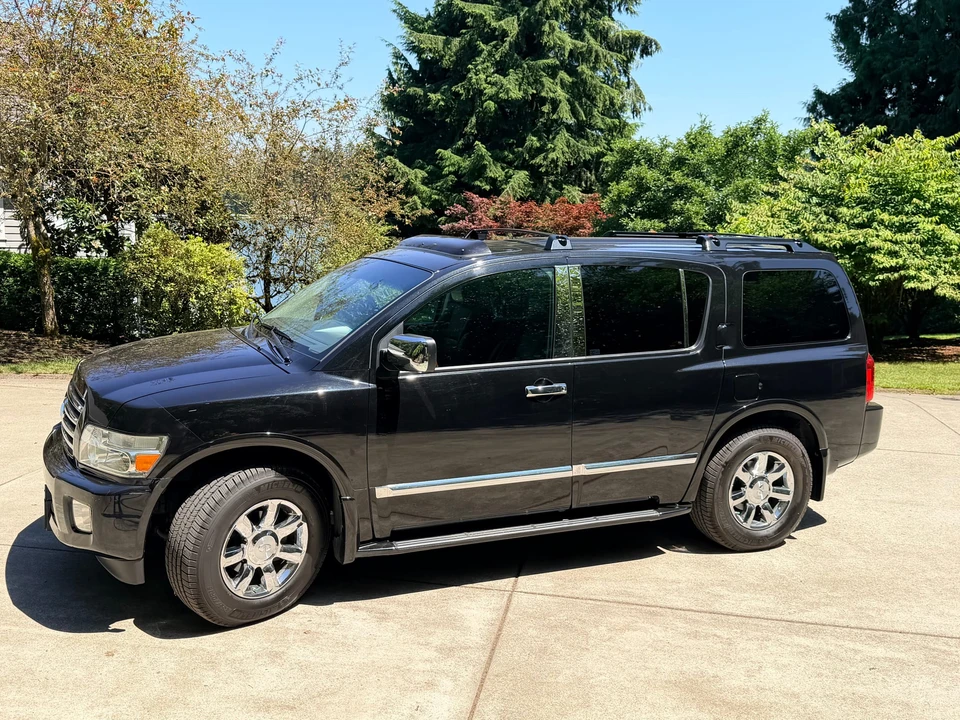 2005 Infiniti QX80 - Image 4 of 31