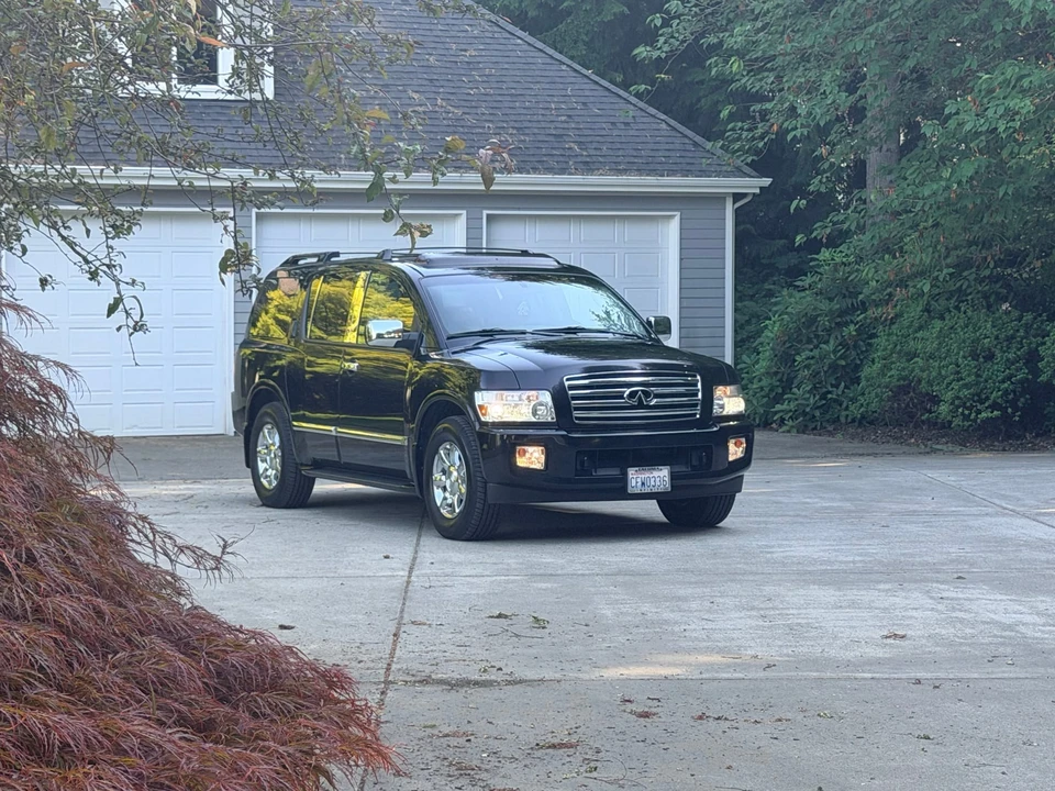 2005 Infiniti QX80 - Image 9 of 31