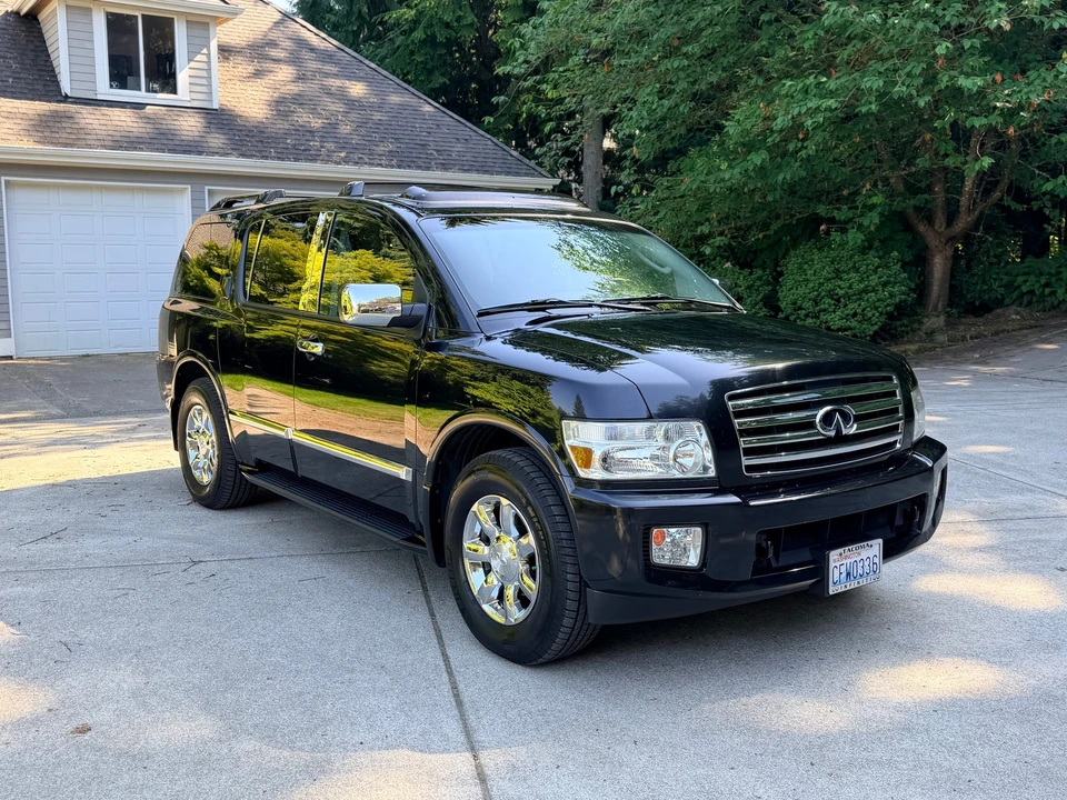 2005 Infiniti QX80 - Image 10 of 31