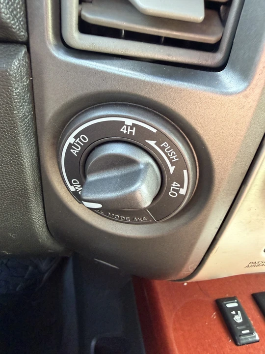 2005 Infiniti QX80 - Image 21 of 21