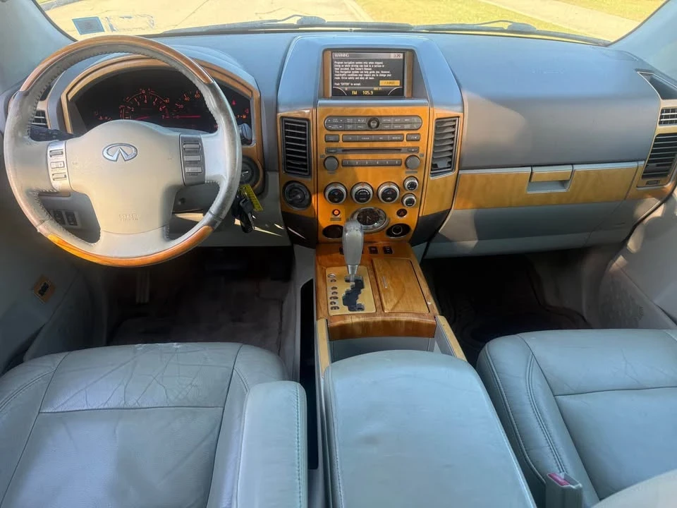 2005 Infiniti QX80 - Image 12 of 16