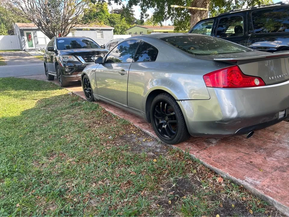 2005 Infiniti G35 3rd Gen - Image 3 of 3