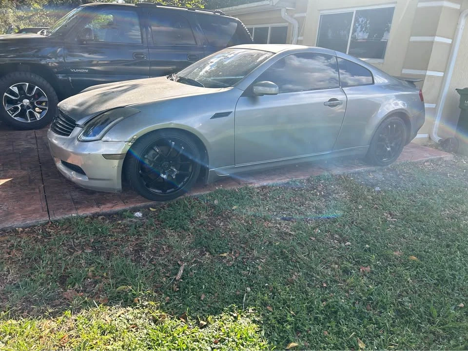 2005 Infiniti G35 3rd Gen - Image 2 of 3