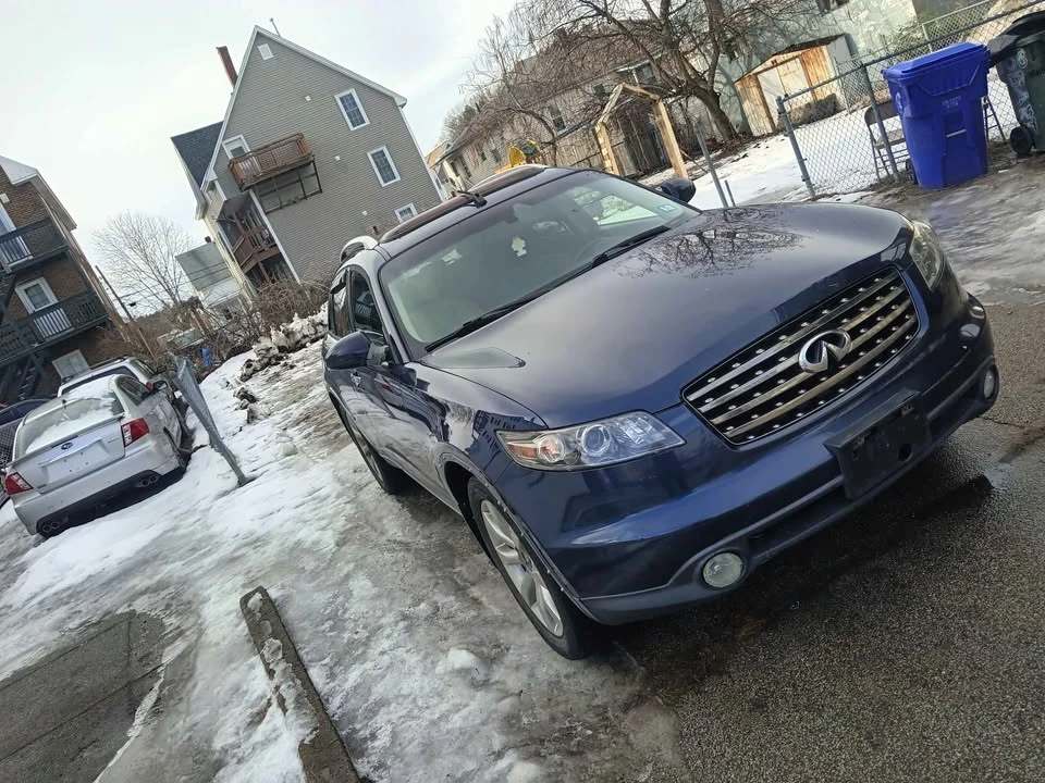 2005 Infiniti FX 1st Gen - Image 17 of 19