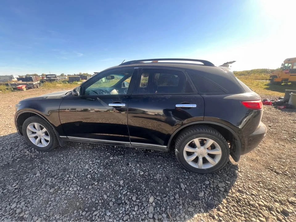 2005 Infiniti FX 1st Gen - Image 13 of 13