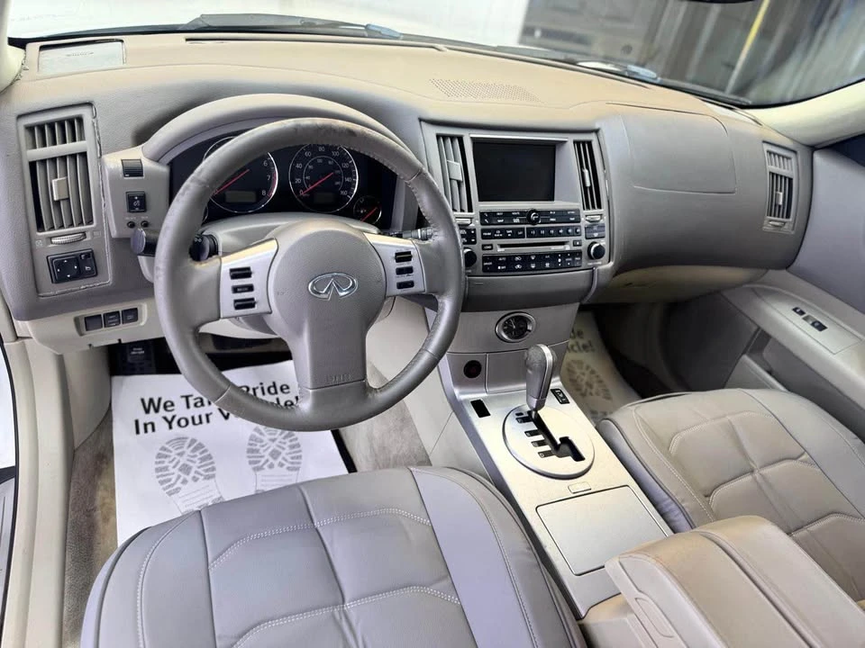 2005 Infiniti FX 1st Gen - Image 6 of 9