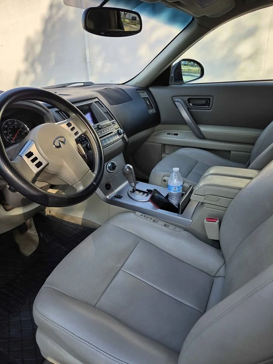 2005 Infiniti FX 1st Gen - Image 11 of 14