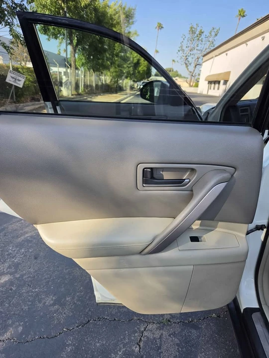 2005 Infiniti FX 1st Gen - Image 10 of 14