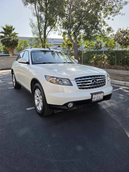 2005 Infiniti FX 1st Gen - Image 2 of 14