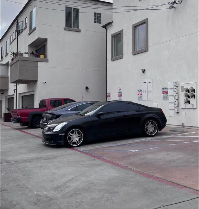 2005 Infiniti G35 3rd Gen - Image 14 of 15