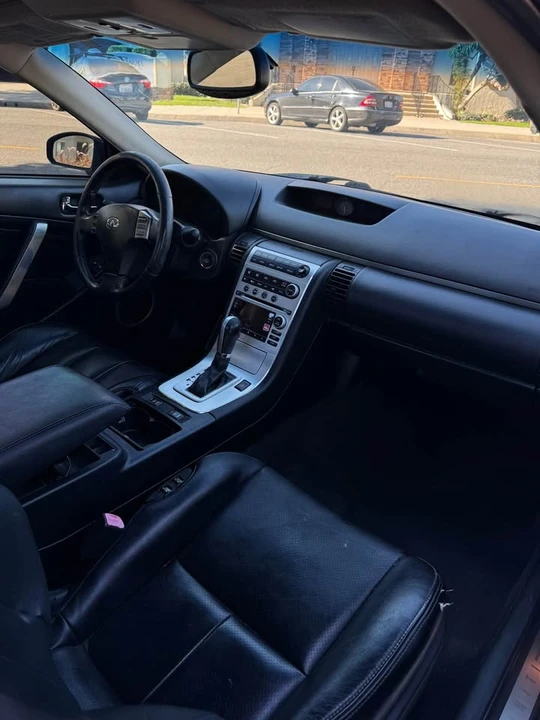 2005 Infiniti G35 3rd Gen - Image 10 of 12