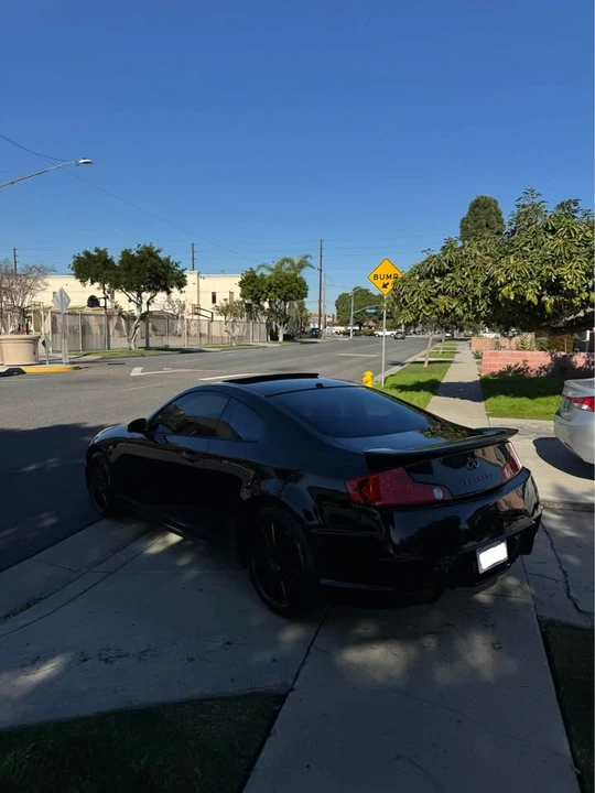 2005 Infiniti G35 3rd Gen - Image 3 of 12
