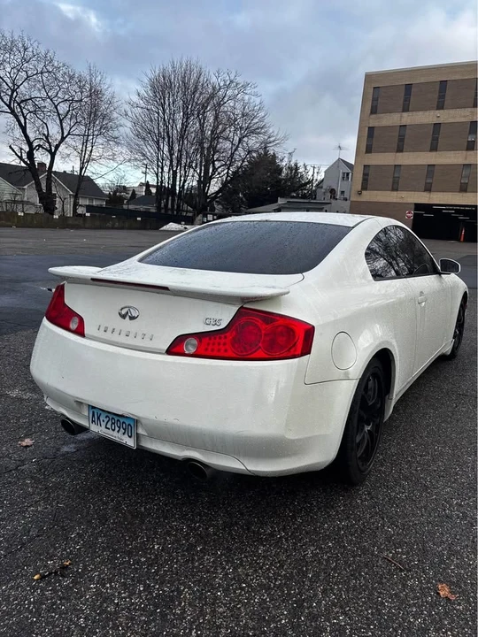 2005 Infiniti G35 3rd Gen - Image 5 of 15