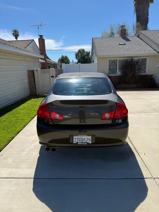 2005 Infiniti G35 3rd Gen - Image 2 of 12