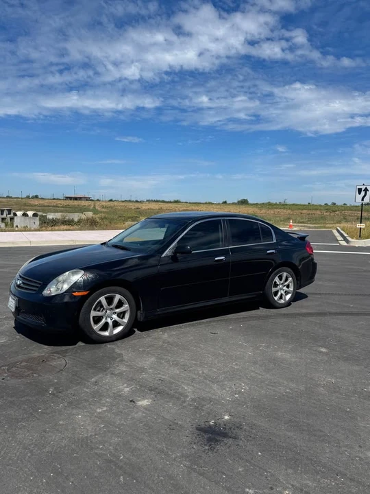 2005 Infiniti G35 3rd Gen - Image 2 of 8