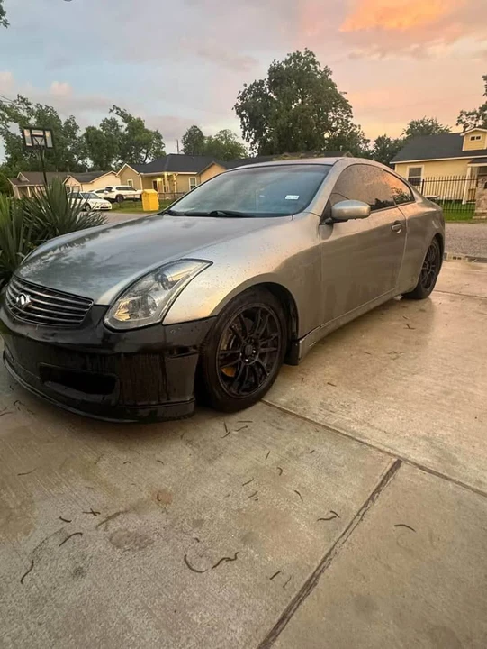 2005 Infiniti G35 3rd Gen - Image 2 of 2