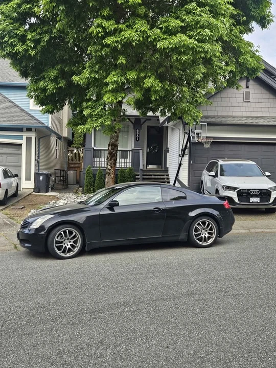 2005 Infiniti G35 3rd Gen - Image 2 of 2