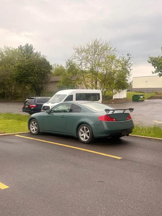 2005 Infiniti G35 3rd Gen - Image 3 of 10