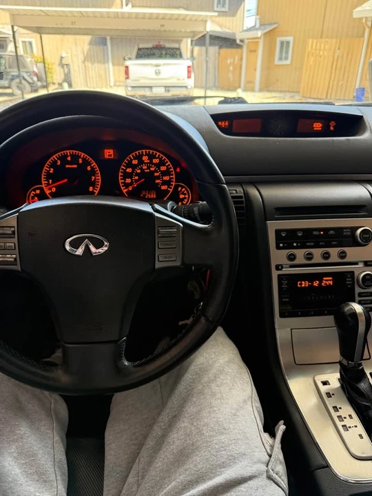 2005 Infiniti G35 3rd Gen - Image 11 of 13