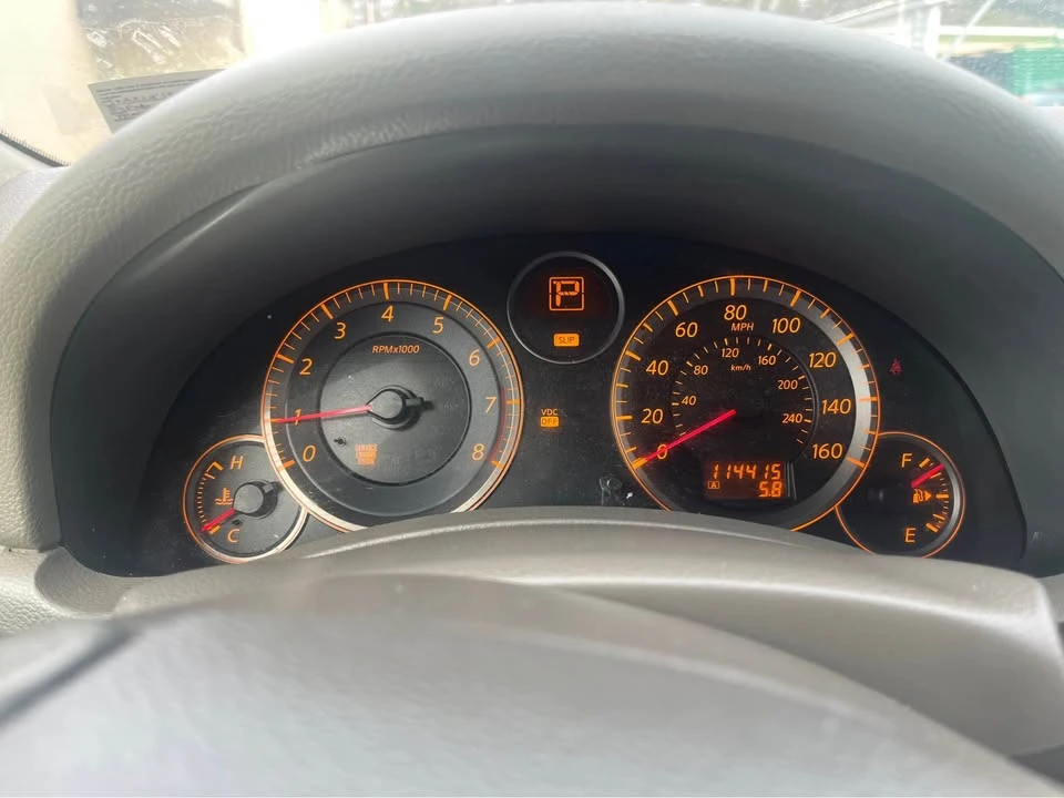 2005 Infiniti G35 3rd Gen - Image 12 of 15