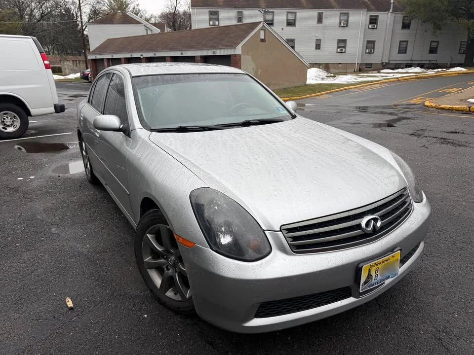 2005 Infiniti G35 3rd Gen - Image 2 of 8