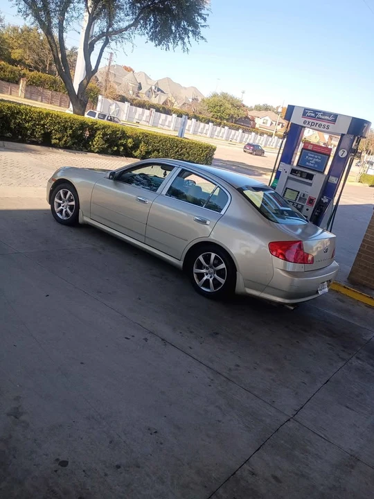 2005 Infiniti G35 3rd Gen - Image 2 of 3