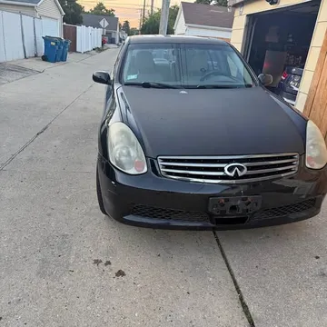 2005 Infiniti GX35