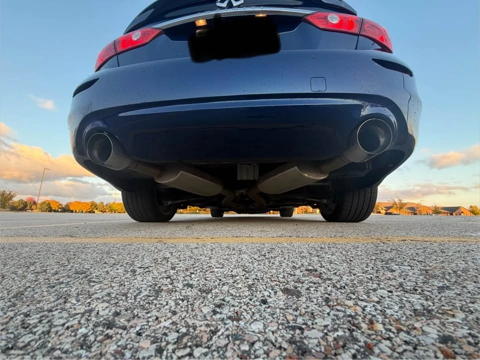 2005 Infiniti Q50 - Image 9 of 12