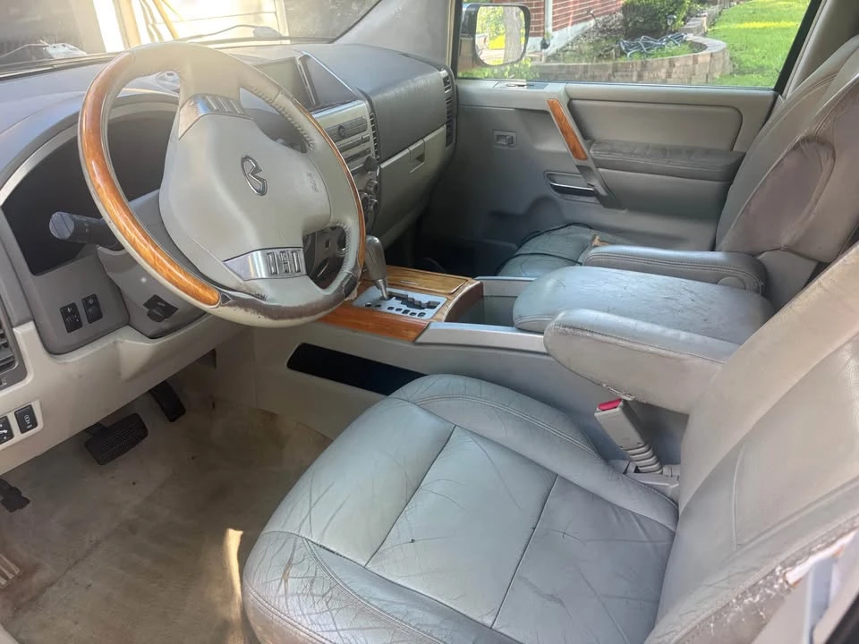 2005 Infiniti QX80 - Image 6 of 6