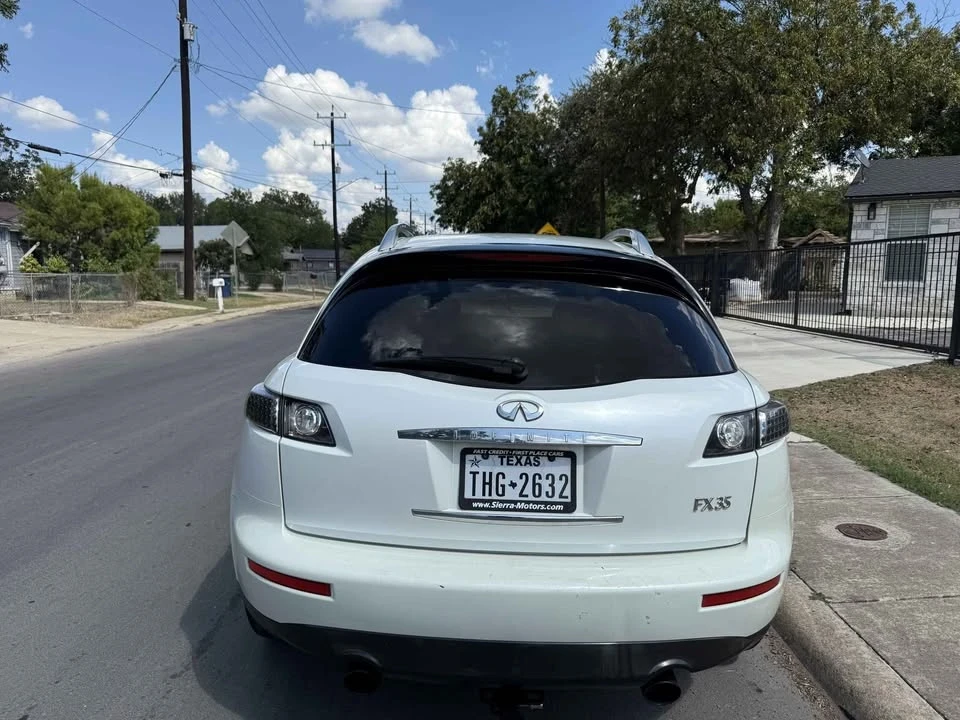 2005 Infiniti QX30 - Image 4 of 11