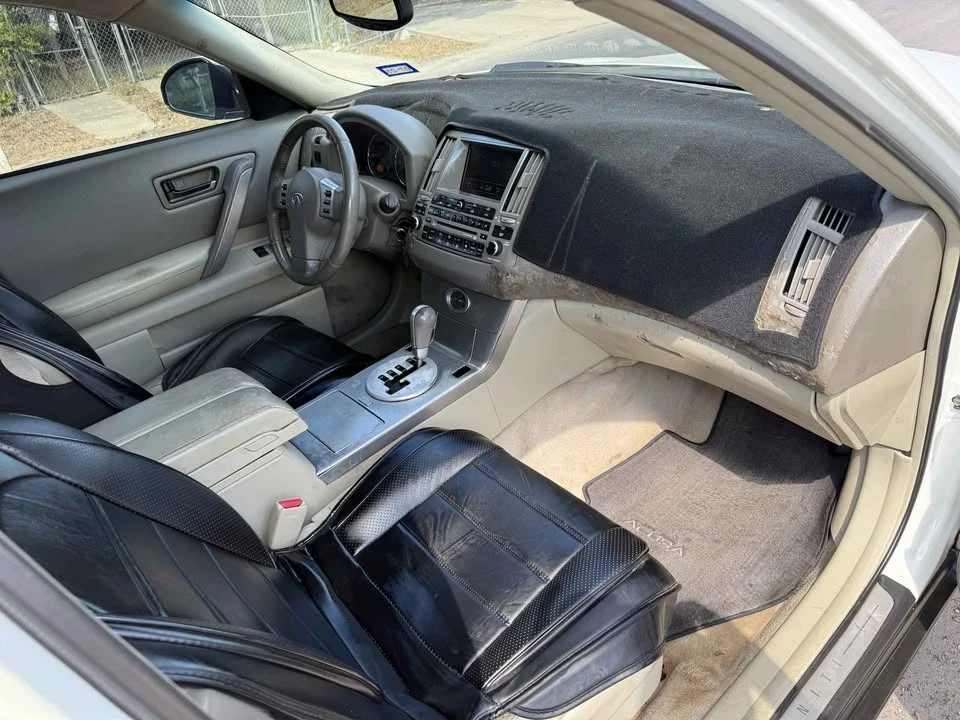 2005 Infiniti QX30 - Image 6 of 11