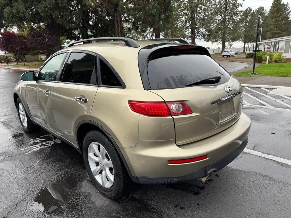2005 Infiniti QX30 - Image 3 of 10
