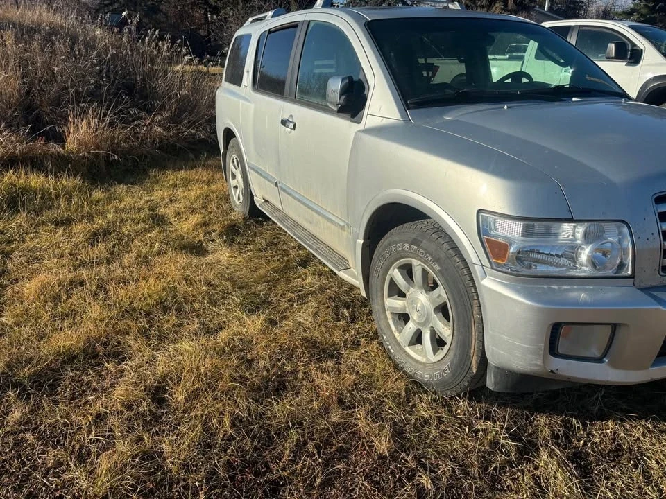 2005 Infiniti QX80 - Image 4 of 7