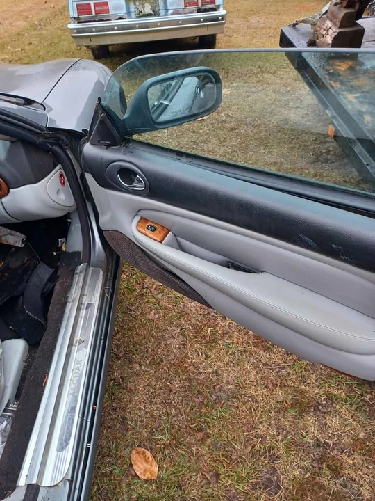 2005 Jaguar X100 XK8 - Image 4 of 8