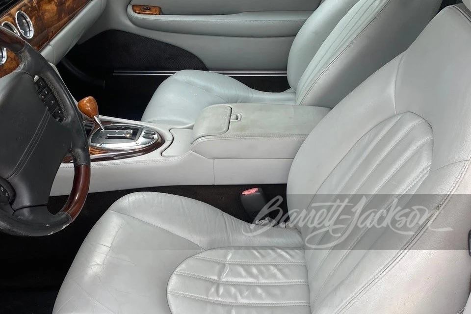 2005 Jaguar X100 XK8 - Image 9 of 12