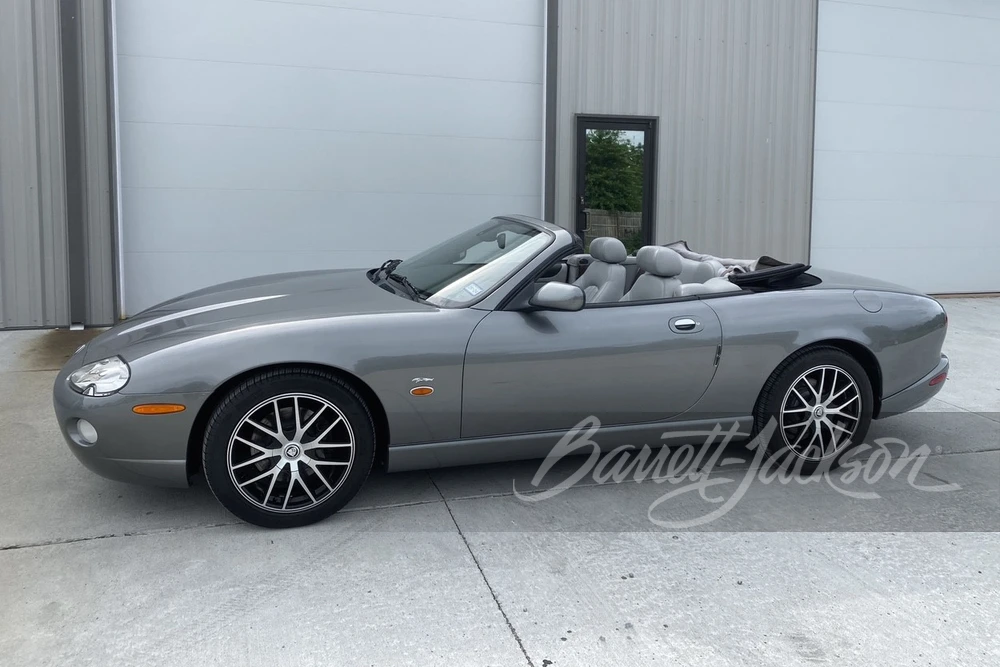 2005 Jaguar X100 XK8 - Image 10 of 12