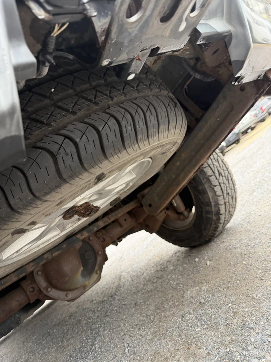 2005 Jeep XJ Cherokee - Image 16 of 21