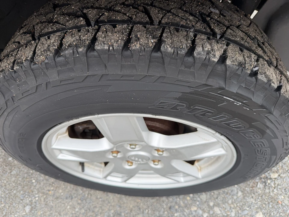 2005 Jeep XJ Cherokee - Image 9 of 21