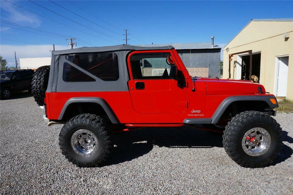 2005 Jeep TJ Wrangler - Image 2 of 4