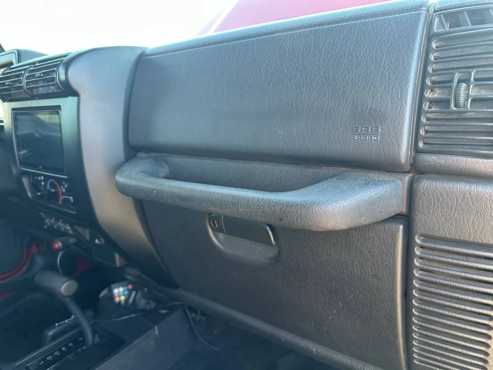 2005 Jeep TJ Wrangler - Image 20 of 21