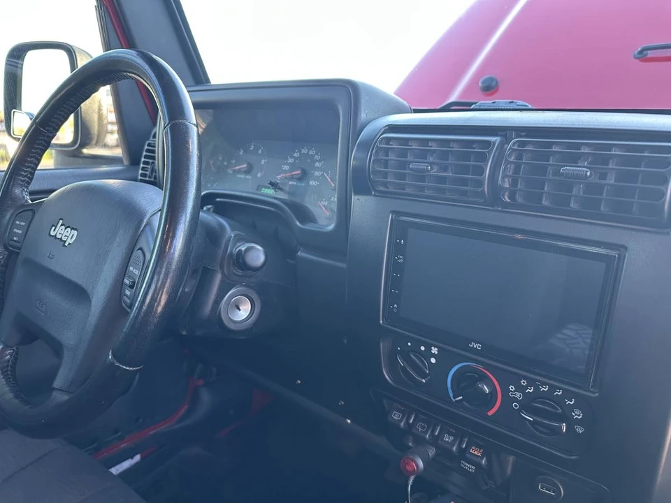 2005 Jeep TJ Wrangler - Image 18 of 21